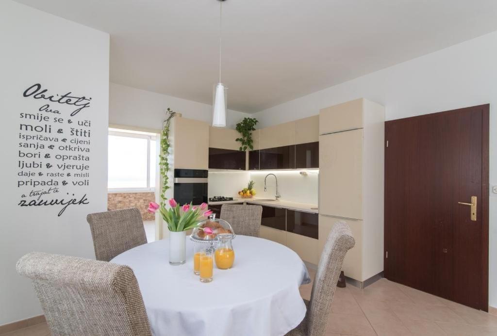 Apartment Marcela سوتيفان المظهر الخارجي الصورة